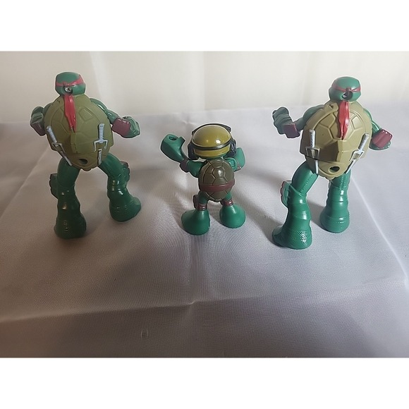3 Raphael Action Figures - Picture 5 of 6